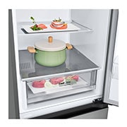 LG Alulfagyasztós hűtőszekrény, DoorCooling⁺™ technológia, 387L kapacitás, GBV22L0EPY