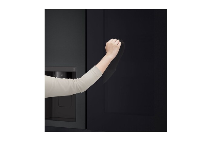 LG InstaView™ Side-by-Side hűtőszekrény DoorCooling+™ és ThinQ™ technológia, 635L kapacitás, GSGV81EPLL