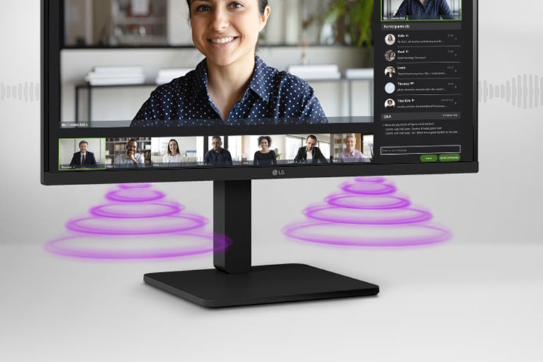 A monitor oldalnézetből, miközben egy videokonferenciát jelenít meg.