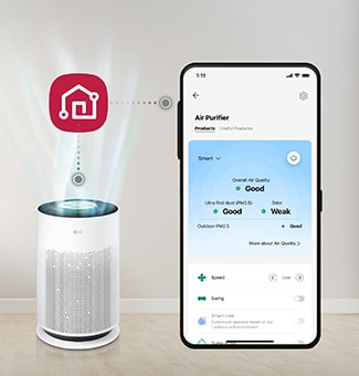 Aliran udara keluar dari pembersih udara PuriCare di sebelah kiri, dan logo LG ThinQ terlihat di atasnya, dan layar aplikasi LG ThinQ di sebelah kanan terhubung ke ponsel.