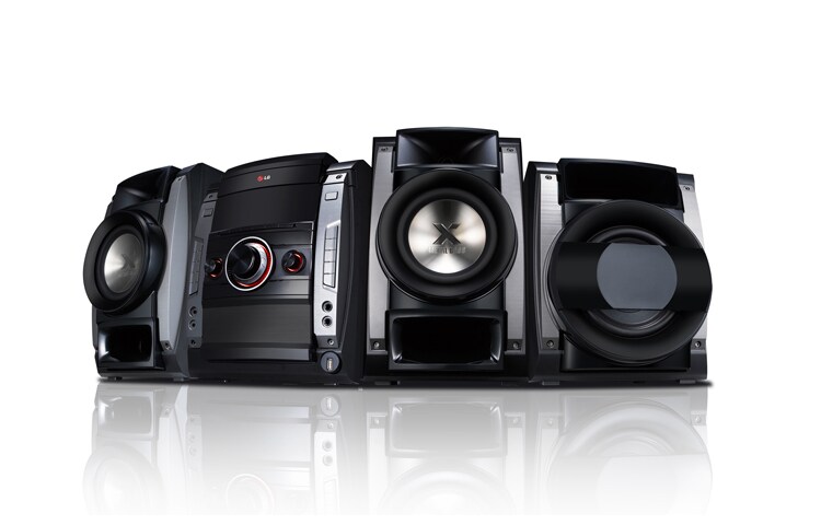 Front view of LG Mini Hi Fi DM5540