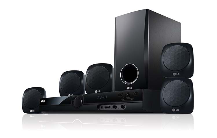Front view of LG 5.1 DVD Home Cinema System 300 watt dengan USB Direct Recording &amp; Playback DH3120S