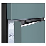 LG Kulkas 2 Pintu LG Refrigerator Objet Collection Terbaru, Nett 395L / Gross 423L dengan Warna Clay Mint dan DoorCooling+, GN-B392PQGM