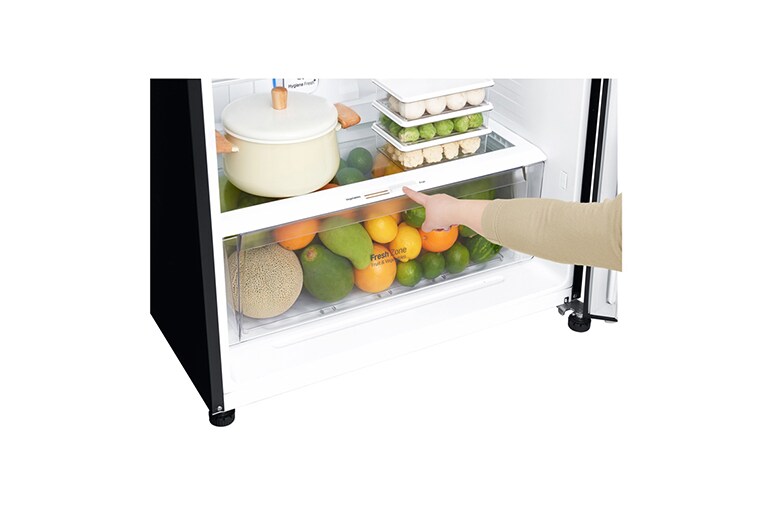 LG Kulkas 2 Pintu  547L gross / 509L nett Inverter Linear Compressor dan Hygiene FRESH+™, ThinQ™ dengan WiFi - Hitam, GN-C702SGGU