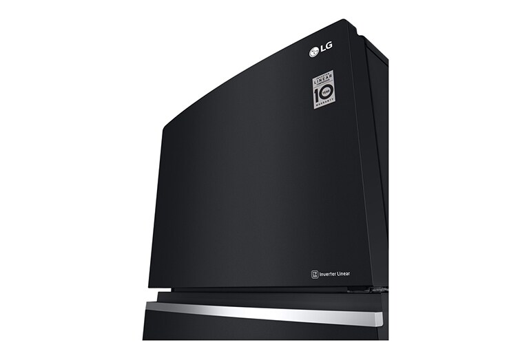 LG Kulkas 2 Pintu  547L gross / 509L nett Inverter Linear Compressor dan Hygiene FRESH+™, ThinQ™ dengan WiFi - Hitam, GN-C702SGGU