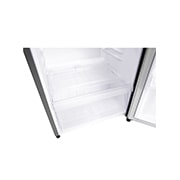 An empty crisper