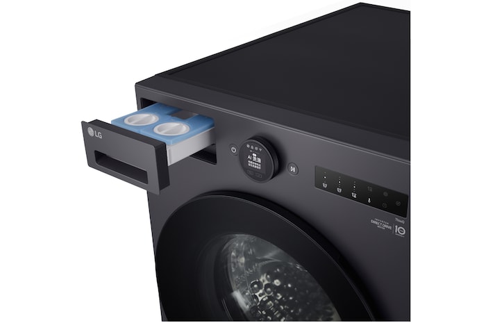 LG Premium Living Bundle: Mesin Cuci Front Loading 20/10Kg AI DD™ &  ﻿LG CordZero™ Auto Emptying Handstick with All-in-One Tower™, F2520RNTGA1.A9T-001