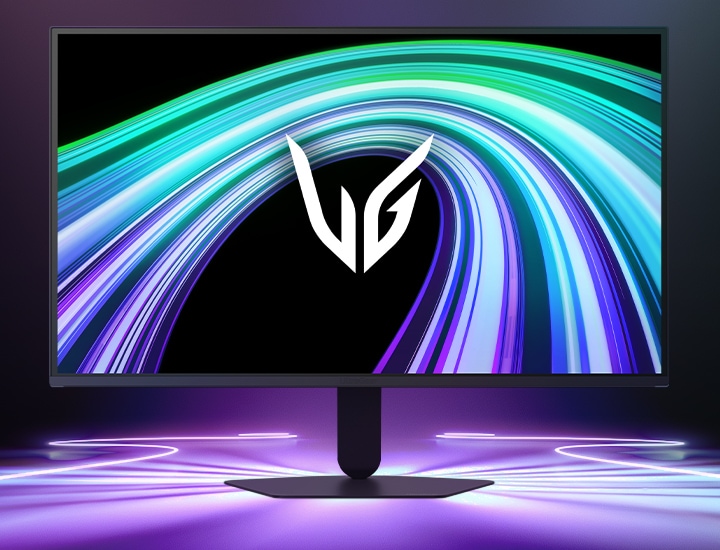 Gambar bagian depan monitor gaming UltraGear™ 27G523B di dalam ruangan bergaya futuristik yang diterangi lampu neon.