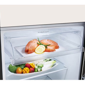 Bottom open door with food