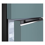 LG 395L Kulkas 2 Pintu LG Refrigerator Objet Collection Terbaru dengan Warna Clay Mint dan DoorCooling+, GN-B392PQCM