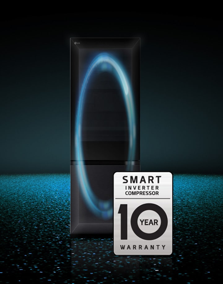 Udara dingin berputar di dalam freezer bawah aLG. Di sebelahnya terdapat logo garansi 10 tahun smart inverter compressor.