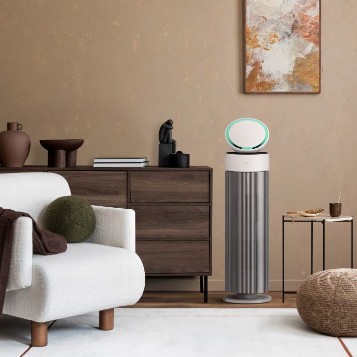 Video showcasing LG air purifier's slimmer design, with reduced space usage compared to previous models for easier placement