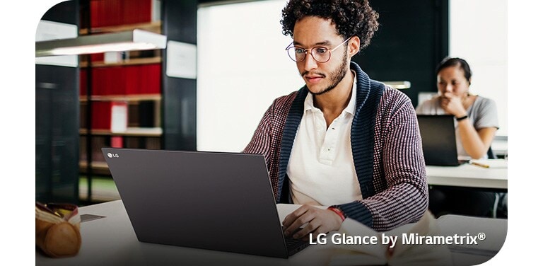 LG 16U70R-G.AH56A2 The image shows the features of Mirametrix®.
