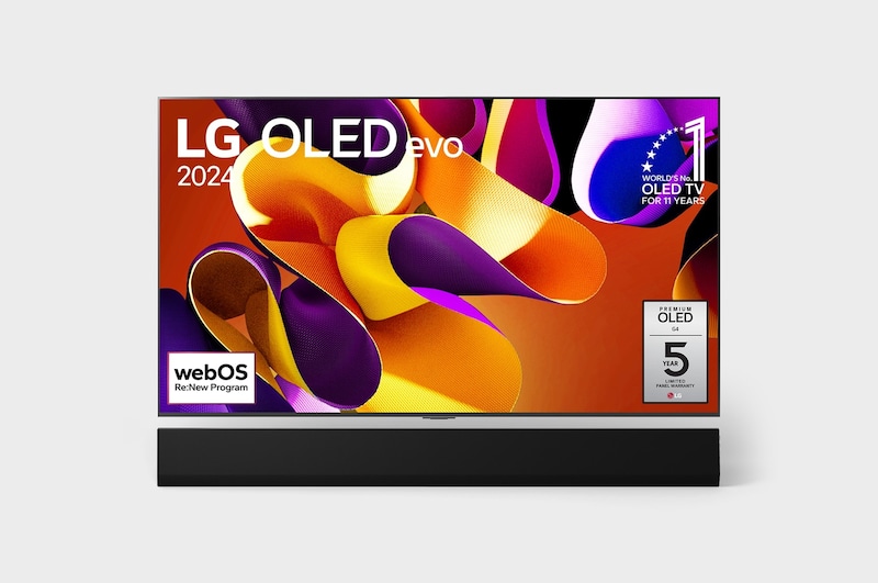 Immagine del TV OLED evo serie G4 e della soundbar SG10TY