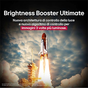Uno space shuttle in fase di lancio da terra La scena è divisa a metà: una metà è leggermente più scura e opaca, l’altra metà mostra come le immagini dell’esplosione del razzo siano straordinariamente luminosa sullo schermo di una LG OLED TV con la struttura di emissione della luce e l’architettura di controllo dell’illuminazione dell’ottimo Brightness Booster.