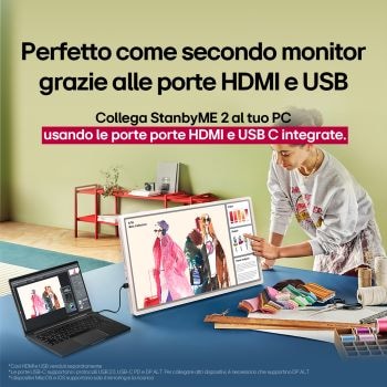 LG StanbyME 2 con una mano che interagisce con il touchscreen. Il testo sottolinea la facilità di connessione con altri dispositivi.