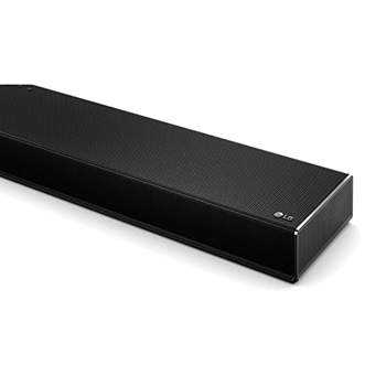 SoundSuite nero su sfondo bianco minimal