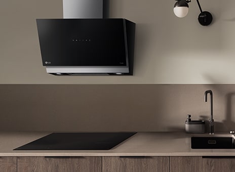 Immagine del piano cottura installato in una cucina moderna.