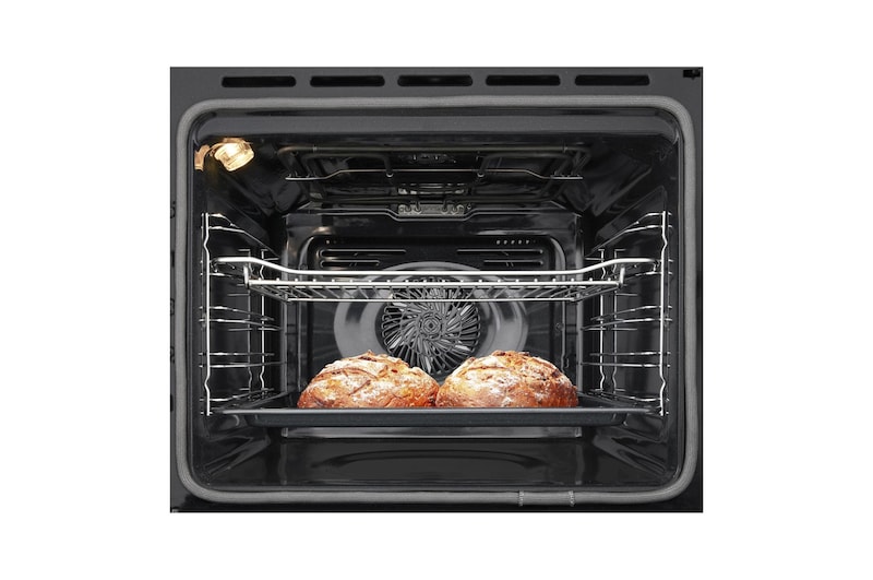 Vista della cavità con del pane all'interno