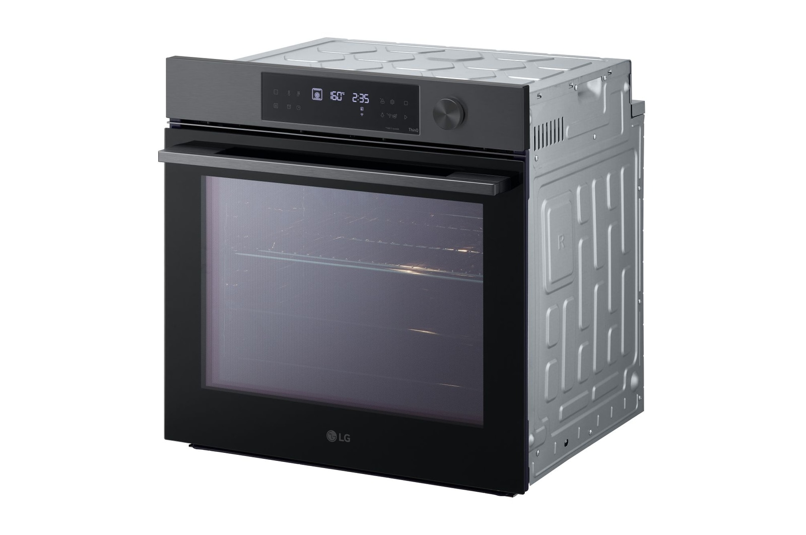 Foto di tre quarti rivolto verso sinistra