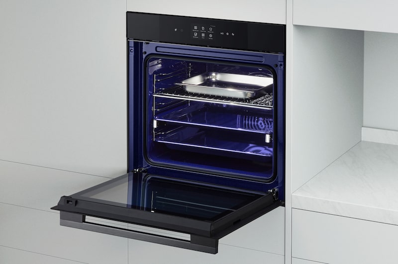 LG Offerta Kit: Forno 100% vapore InstaView 76L Classe A++ e Piano induzione 60cm, Potenza 2,5 ~ 7,4kW, WSED7667M.CBIZ7