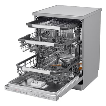 Immagine obliqua sulla sinistra con porta aperta 