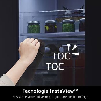 LG GBGW92GCEV Frigorifero combinato, dettaglio della tecnologia InstaView™ per guardare all'interno bussando due volte sul vetro.