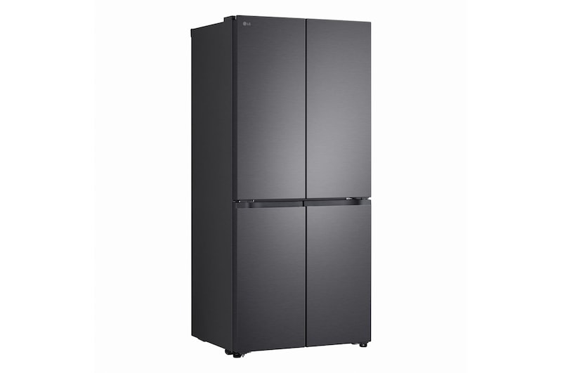 Inquadratura prospettica da tre quarti a sinistra del Frigorifero Multidoor Slim LG GMBS30SDEP con tutte e quattro le porte chiuse.