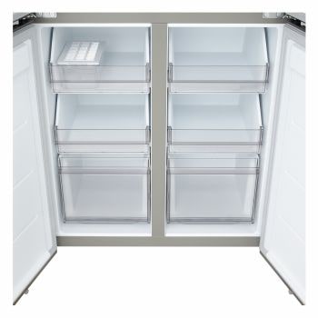Frigorifero Multidoor Slim LG GMBS30SDPY, vano inferiore aperto con cassetti estraibili e scomparti porta.