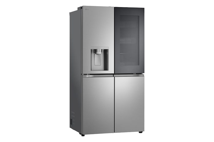Vista del frigo leggermente girato con porte chiuse