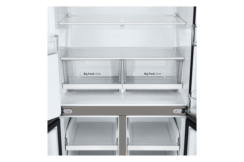 Dettaglio scaffali e cassetti del frigorifero