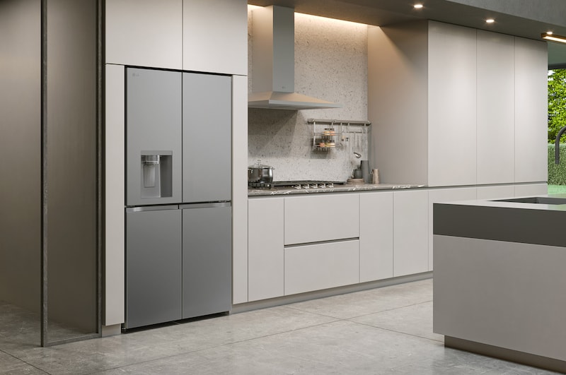 Immagine ambientata del frigorifero in una cucina moderna