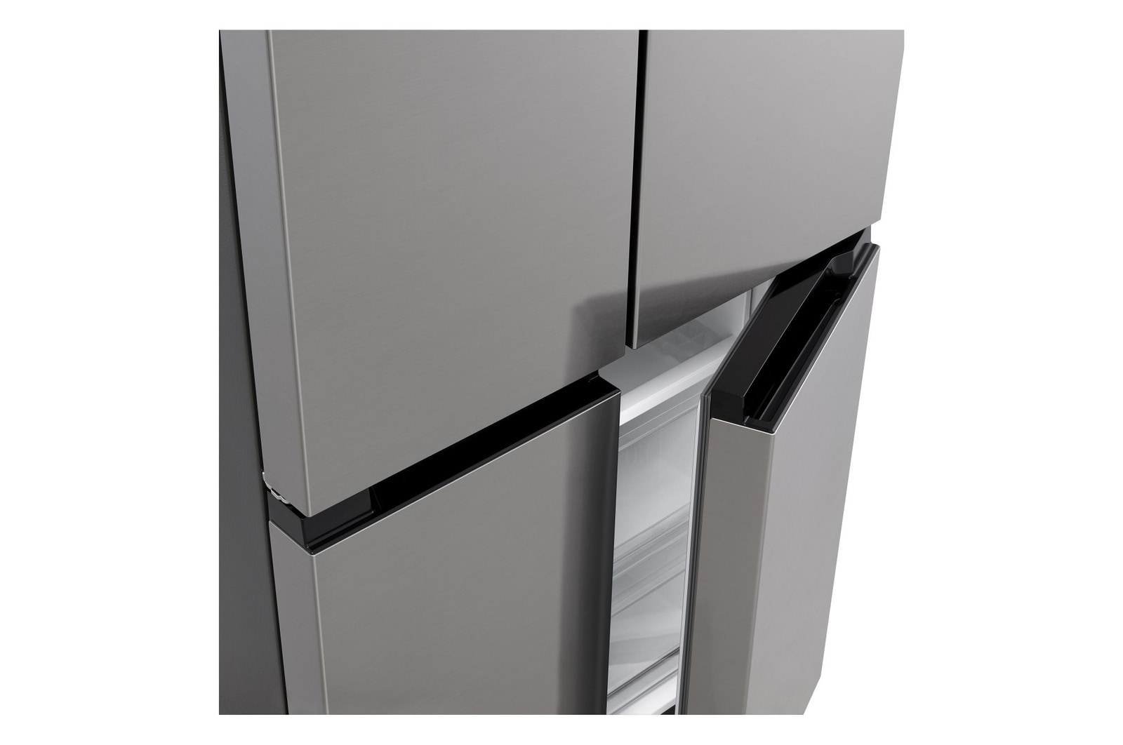 Dettaglio della porta del freezer semi aperta