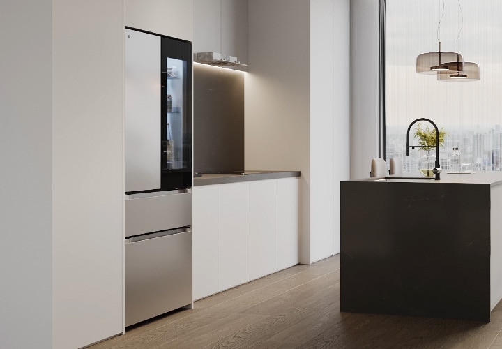 Il frigorifero LG che prima sporgeva dai mobili ora si adatta a filo, grazie al design della porta più sottile.