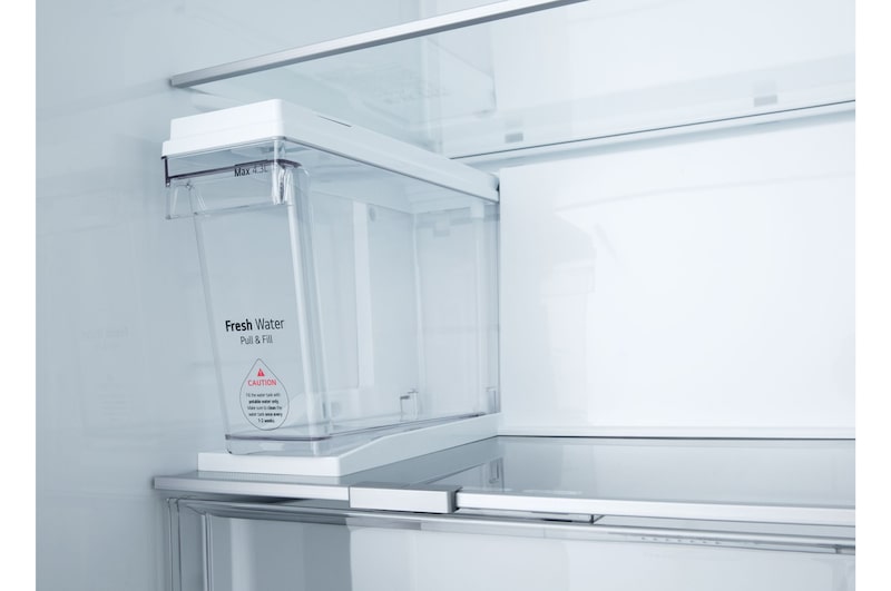 LG Frigorifero Side-by-Side | Classe C, 628L | Wi-Fi, Dispenser senza allaccio, UVnano, Door & Linear Cooling | Prime Silver, GSLE81PYBC