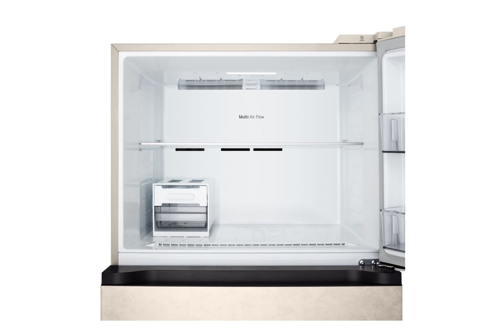 Foto del frigorifero LG GTFV61SEBQD con dettagli ripiani interni