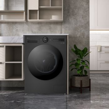 Ambientazione in arredo della Lavatrice LG F4X7013TBB