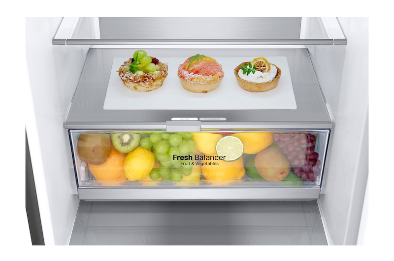 LG Frigorifero Smart Combinato Classe energetica D Maniglie integrate Display esterno LED, GBB72PZUFN