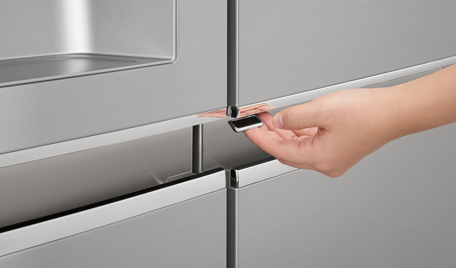 LG Frigorifero Side-By-Side Mega capacità  Door-in-Door™ No allaccio rete idrica, GSJ961NSBZ