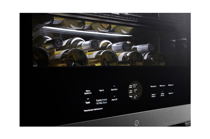LG SIGNATURE Cantinetta vino InstaView | Classe E, 422L | Wi-Fi, Optimal Preservation Technology™, No frost | Inox satinato, LSR200W