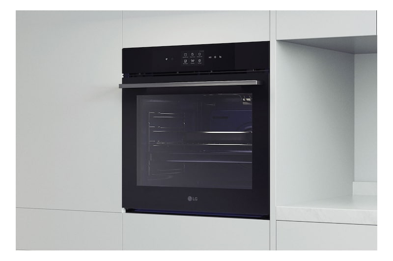 Foto angolata del forno LG WSED7667M