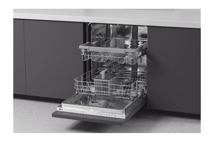 LG Lavastoviglie a scomparsa totale | QuadWash Serie 2, Classe D 46dB | 14 coperti, EasyRack+, Wi-Fi, Dual Zone | Acciaio, DB242TX