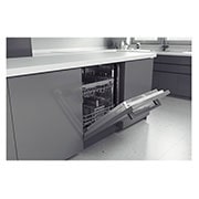LG Lavastoviglie a scomparsa totale | QuadWash Serie 2, Classe D 46dB | 14 coperti, EasyRack+, Wi-Fi, Dual Zone | Acciaio, DB242TX