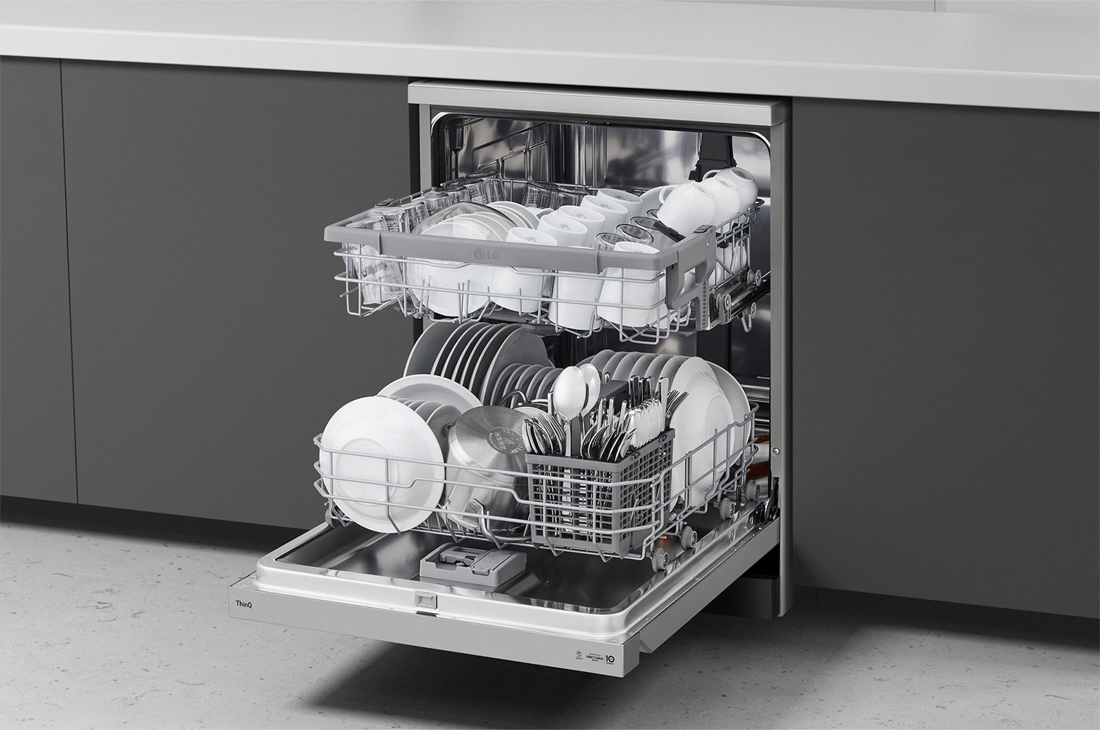 LG Lavastoviglie libera installazione | QuadWash Serie 2, Classe D 46dB | 14 coperti, Vapore, EasyRack+, Wi-Fi | Grigia, DF242FPS
