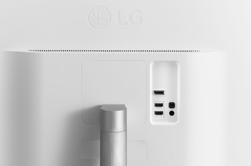 LG Monitor PC 32” 16:9 UHD 4K HDR, 32UL500