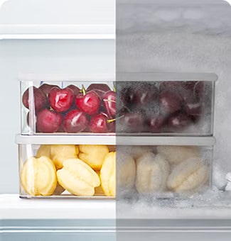  Frutta fresca nei cassetti a sinistra, frutta congelata nei cassetti a destra con ghiaccio visibile.