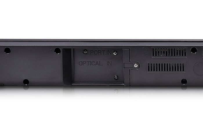 LG Soundbar SQC2 I 300W I 2.1 canali I Dolby Digital, Subwoofer wireless, Bluetooth, USB, Ottico, Jack 3,5mm, SQC2