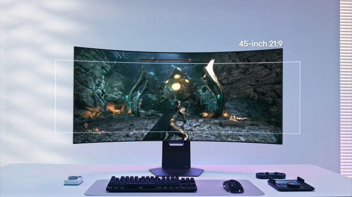 Questo monitor animato mostra lo schermo che cresce da 32:9 49 pollici a 21:9 45 pollici.