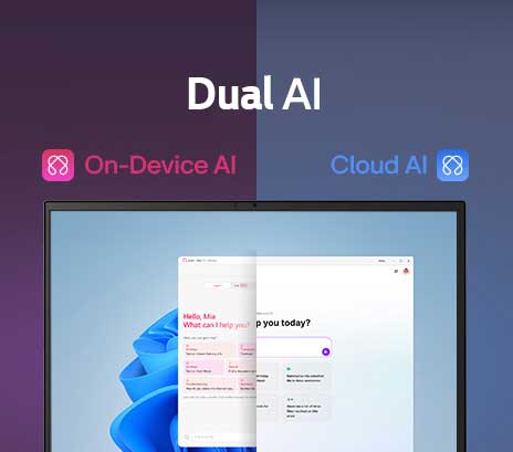 Un'immagine a schermo diviso che mostra 'Dual AI' con due modalità distinte: 'gram chat On-Device' a sinistra, rappresentata da un'icona rosa, e 'gram chat Cloud' a destra, rappresentata da un'icona blu. Lo schermo visualizza un'interfaccia AI, simboleggiando la funzionalità AI senza interruzioni in entrambe le modalità.