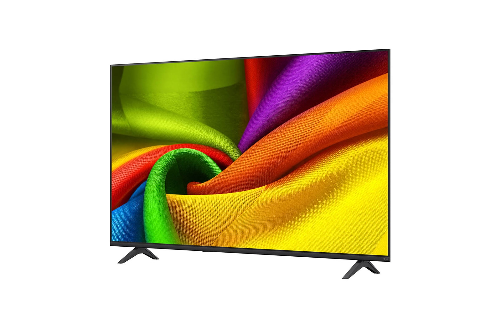 LG NANO 4K UHD AI NU85の第9世代alpha 7 AIプロセッサー4Kが、黄色い回路基板の中央で輝き、よりスマートで強力なAI処理を強調している。これにより、コントラストと奥行きが向上し、4K画像の鮮明さが向上する。